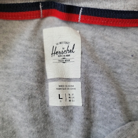 Hershel/New Balance Longsleeve - Picture 3 of 3